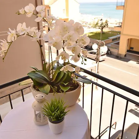 Hotel Continental Pietra Ligure