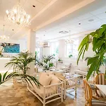 Continental Szálloda 3*