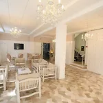 Continental 3*