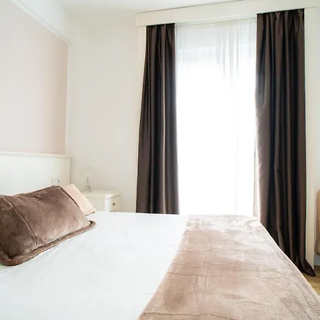 Hotel Continental Pietra Ligure