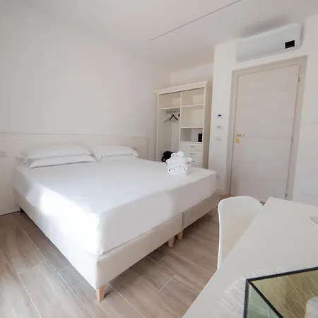Continental Hotel 3*