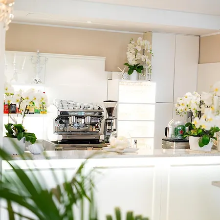 Hotel Continental Pietra Ligure