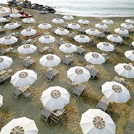 Continental Szálloda 3*