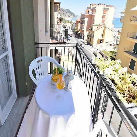 Continental Pietra Ligure