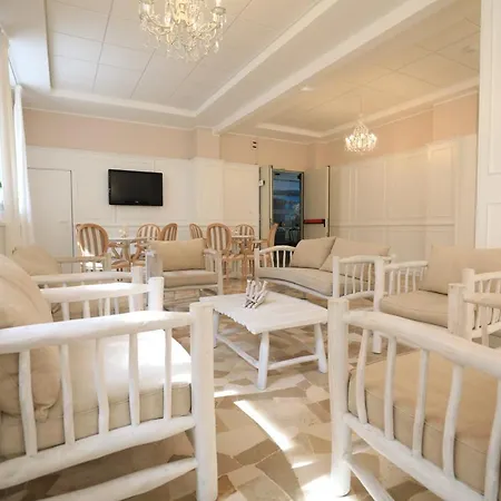 Hotell Continental 3*