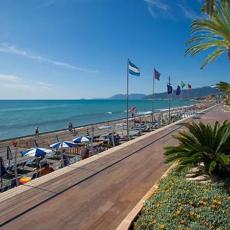 Continental Pietra Ligure