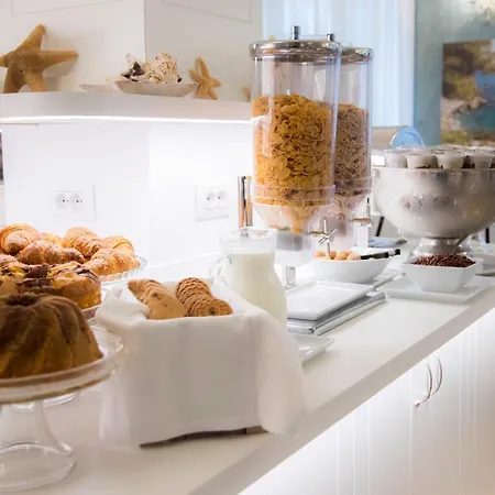 Continental Hotell Pietra Ligure