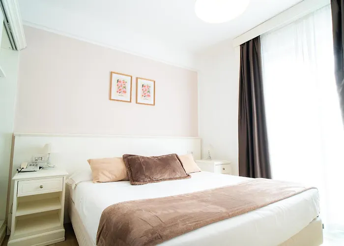 Otel Continental 3*